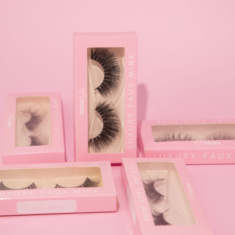 Lash Lovers 3D Faux Mink Lash Bundle in pink packaging, featuring luxury faux mink lashes.