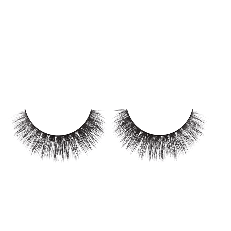 Luxe - Strip Lashes - Makeup and Beauty Courses Online