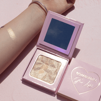 Glow Light Highlighter - Makeup and Beauty Courses Online